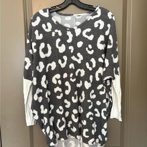 Gray and White Leopard Print Long Sleeve Top